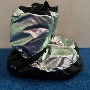 bloch metallic warm up booties xs